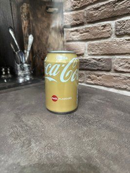 Coca-Cola  Ваніль Кока Кола Ваніль вишня Голландія 330 мл 948398901 фото